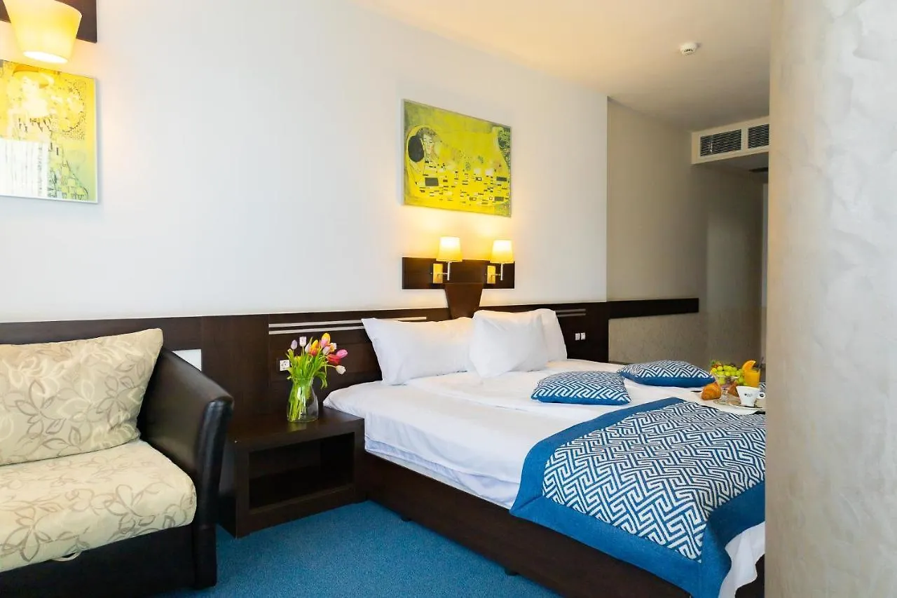 Grami Hotel Sofia 4*,  Bulgaria