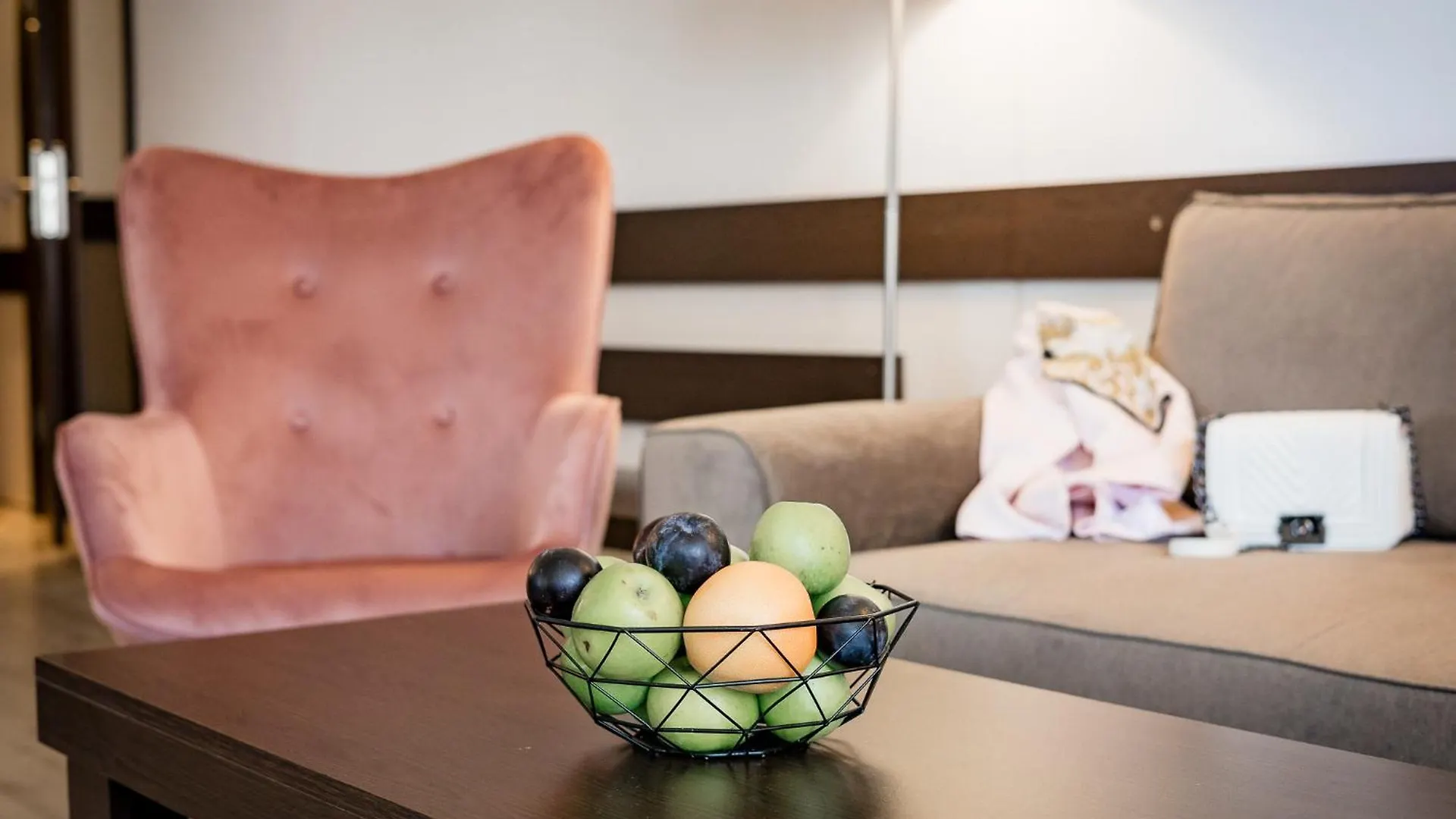 Grami Hotel Sofia 4*,